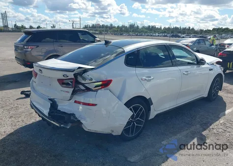 2020 Kia Optima Sx Turbo z USA, uszkodzony, nr VIN 5XXGW4L2XLG426671